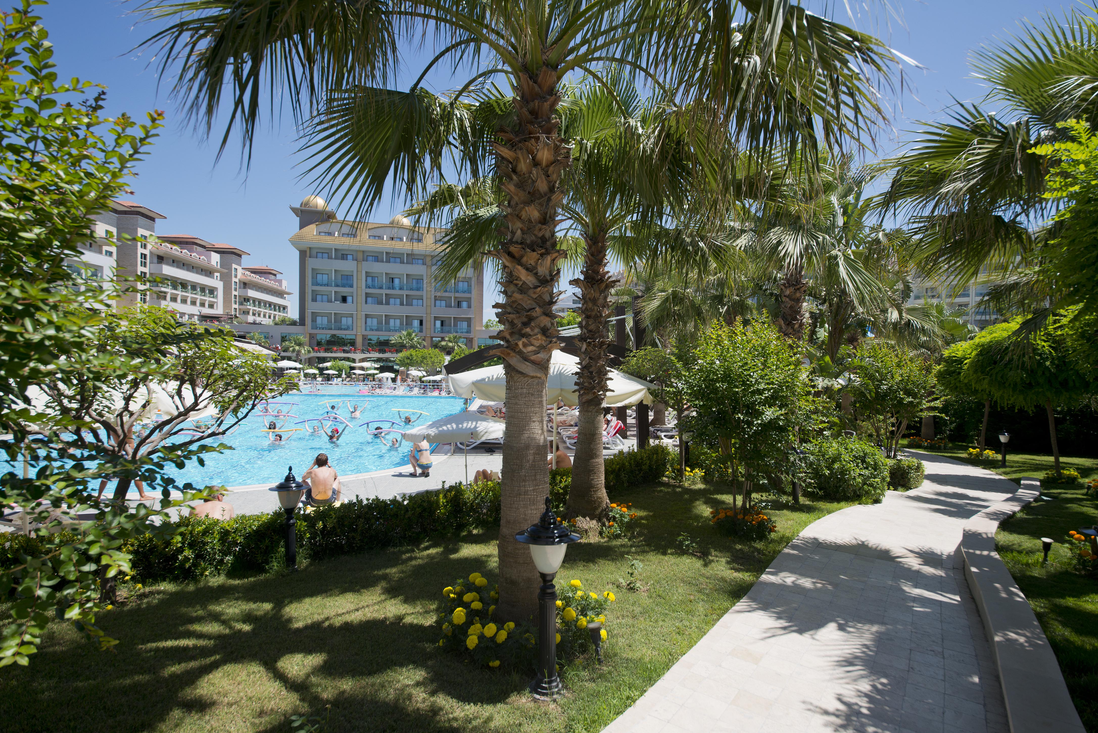 Aydinbey King'S Palace & Spa Side Exterior foto